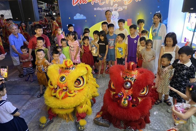 CHƯƠNG TRÌNH VUI TẾT TRUNG THU MB HOÀ THỌ CHƯƠNG TRÌNH VUI TẾT TRUNG THU MB HOÀ THỌ